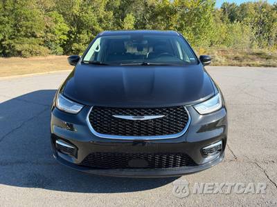 2023 Chrysler Pacifica Touring L 121.6" WB - zdjęcie 2 z 55 - miniatura