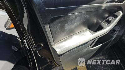 2012 Volkswagen Jetta SE Sedan - zdjęcie 30 z 50 - miniatura