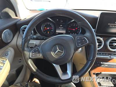 2017 Mercedes-Benz GLC 300 4MATIC - zdjęcie 16 z 39 - miniatura