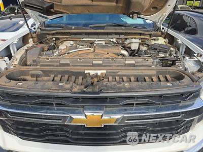 2024 Chevrolet Silverado 2500HD LT Crew Cab Long Bed 1LT - zdjęcie 16 z 42 - miniatura