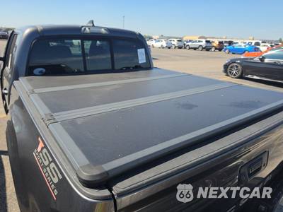 2016 Toyota Tacoma SR5 Crew Cab Medium Bed - zdjęcie 16 z 19 - miniatura