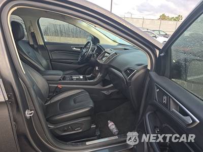 2020 Ford Edge Titanium - zdjęcie 8 z 29 - miniatura