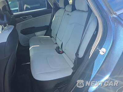 2025 Kia Sportage Hybrid EX - zdjęcie 16 z 21 - miniatura