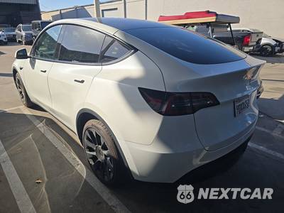 2022 Tesla Model Y Long Range - zdjęcie 6 z 20 - miniatura