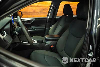 2023 Toyota RAV4 Hybrid LE - zdjęcie 9 z 26 - miniatura