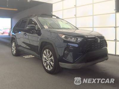 2020 Toyota RAV4 XLE Premium - zdjęcie 3 z 51 - miniatura