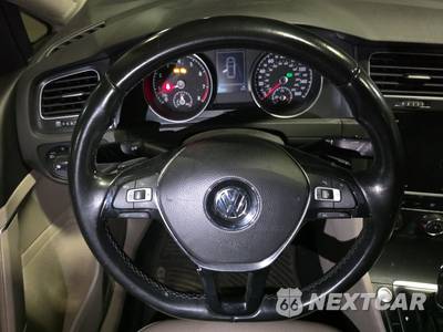 2018 Volkswagen Golf SE Hatchback - zdjęcie 10 z 28 - miniatura