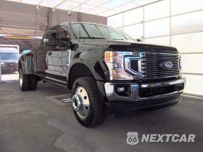 2022 Ford Super Duty F-450 Lariat Crew Cab Long Bed DRW - zdjęcie 3 z 22 - miniatura