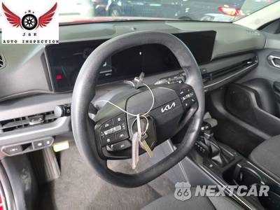 2025 Kia K4 LXS - zdjęcie 2 z 18 - miniatura