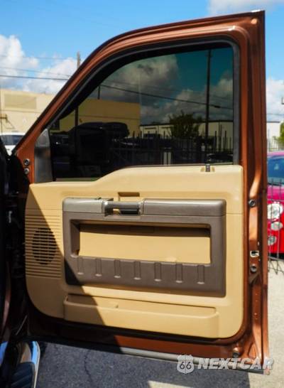 2012 Ford Super Duty F-250 Lariat Crew Cab Medium Bed - zdjęcie 21 z 38 - miniatura