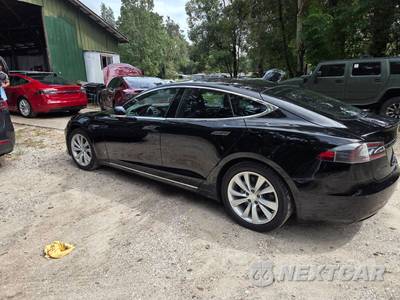 2016 Tesla Model S 75 - zdjęcie 4 z 13 - miniatura