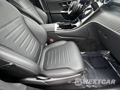 2026 Mercedes-Benz GLC 300 4MATIC - zdjęcie 15 z 20 - miniatura