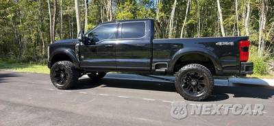 2024 Ford Super Duty F-250 Lariat Crew Cab Medium Bed - zdjęcie 2 z 20 - miniatura
