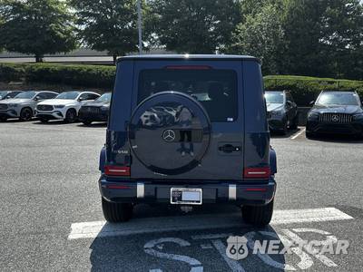2025 Mercedes-Benz G 550 4MATIC - zdjęcie 7 z 20 - miniatura