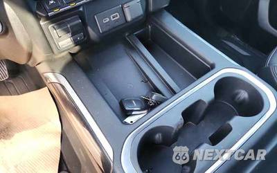 2019 GMC Sierra 1500 AT4 Crew Cab Medium Bed - zdjęcie 16 z 38 - miniatura