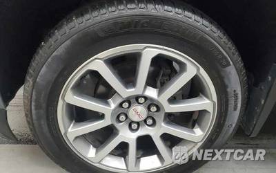2022 GMC Canyon Denali Crew Cab Medium Bed - zdjęcie 9 z 50 - miniatura