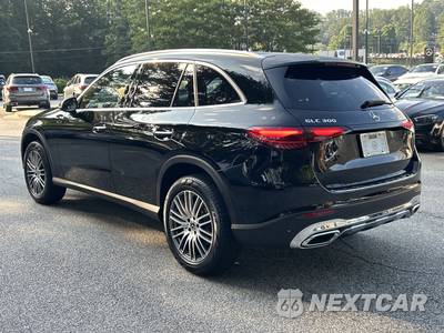 2025 Mercedes-Benz GLC 300 - zdjęcie 15 z 20 - miniatura