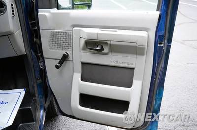 2011 Ford E-250 Commercial Cargo Van 138.0" WB - zdjęcie 13 z 50 - miniatura