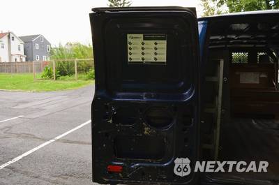 2011 Ford E-250 Commercial Cargo Van 138.0" WB - zdjęcie 33 z 50 - miniatura