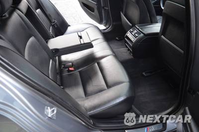 2013 BMW 5 Series Sedan 535i xDrive - zdjęcie 44 z 50 - miniatura