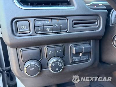 2024 Chevrolet Suburban RST 1SP - zdjęcie 36 z 41 - miniatura