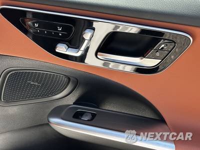 2025 Mercedes-Benz C 300 - zdjęcie 17 z 20 - miniatura