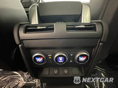 2024 Land Rover Defender 130 S - zdjęcie 32 z 50 - miniatura