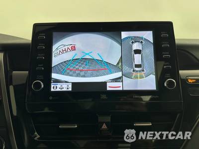 2024 Toyota Camry XSE - zdjęcie 37 z 45 - miniatura