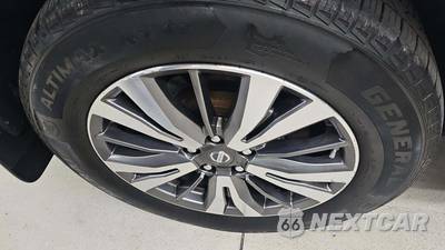 2017 Nissan Pathfinder SV - zdjęcie 25 z 26 - miniatura