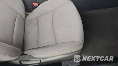2014 Hyundai Elantra SE Sedan - zdjęcie 27 z 29 - miniatura