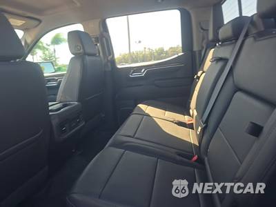 2022 Chevrolet Silverado 1500 RST Crew Cab Short Bed 1SP - zdjęcie 13 z 28 - miniatura