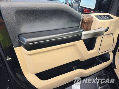 2015 Ford F-150 Lariat Crew Cab Medium Bed - zdjęcie 9 z 36 - miniatura