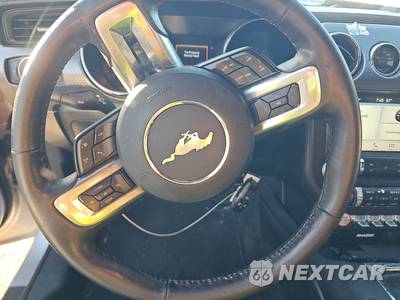 2017 Ford Mustang EcoBoost Premium Coupe - zdjęcie 10 z 29 - miniatura
