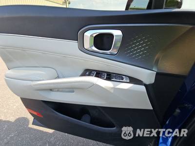 2023 Kia Sorento SX - zdjęcie 9 z 44 - miniatura