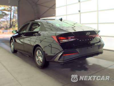 2025 Hyundai Elantra SE - zdjęcie 6 z 33 - miniatura