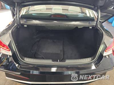 2025 Hyundai Elantra Limited - zdjęcie 16 z 29 - miniatura