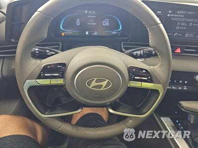 2026 Hyundai Elantra SEL Sport - zdjęcie 10 z 33 - miniatura