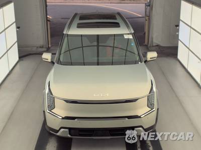 2024 Kia EV9 Land - zdjęcie 2 z 22 - miniatura