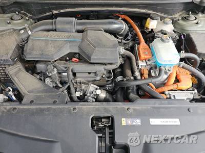 2023 Kia Sportage Plug-In Hybrid X-Line Prestige - zdjęcie 15 z 35 - miniatura