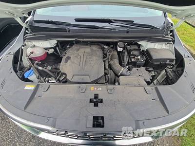 2024 Kia Carnival MPV SX Prestige 121.7" WB - zdjęcie 16 z 31 - miniatura