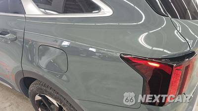 2025 Kia Sorento Hybrid EX - zdjęcie 25 z 28 - miniatura