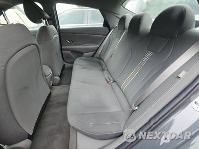 2026 Hyundai Elantra SEL Sport - zdjęcie 7 z 30 - miniatura