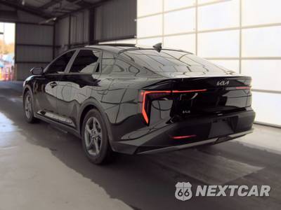 2025 Kia K4 LXS - zdjęcie 6 z 25 - miniatura