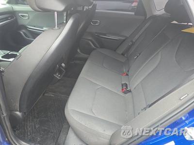 2025 Kia K4 LXS - zdjęcie 13 z 36 - miniatura