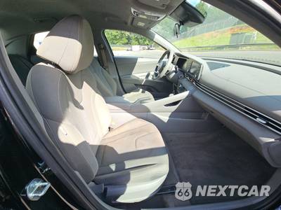 2026 Hyundai Elantra SEL Sport - zdjęcie 8 z 32 - miniatura