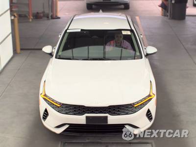 2024 Kia K5 LXS - zdjęcie 2 z 31 - miniatura