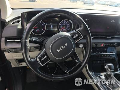2022 Kia Carnival MPV SX 121.7" WB - zdjęcie 10 z 33 - miniatura