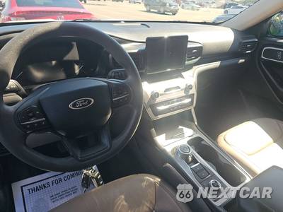 2021 Ford Explorer - zdjęcie 11 z 18 - miniatura