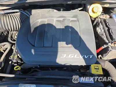 2015 Chrysler Town & Country Touring 121.2" WB - zdjęcie 16 z 44 - miniatura
