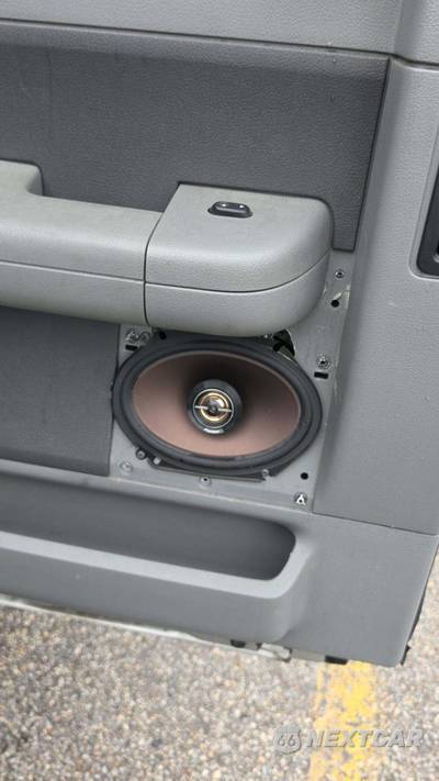 2007 Ford F-150 XLT Extended Cab Medium Bed w/Rear Doors - zdjęcie 20 z 58 - miniatura